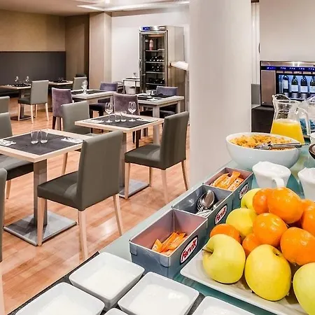 纳格斯酒店 酒店 3*