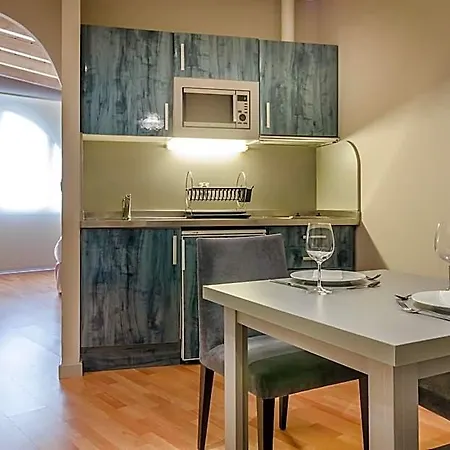 Hotel Nagusi 3*