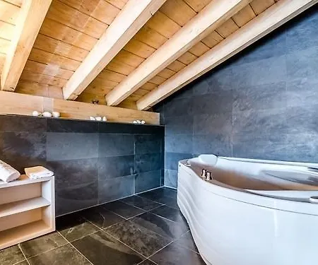 호텔 Nagusi 무르기아