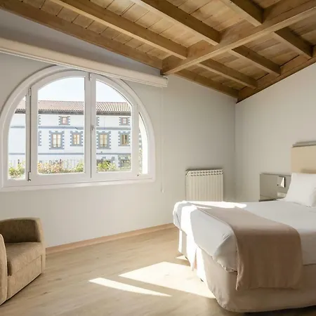 Hotel Nagusi 3*