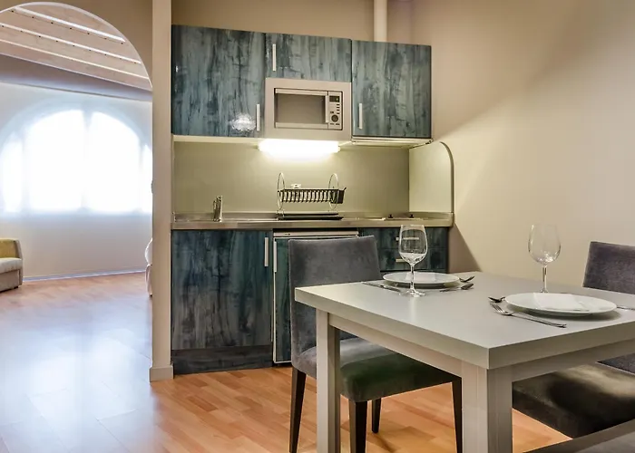 Nagusi Hotel Murguia